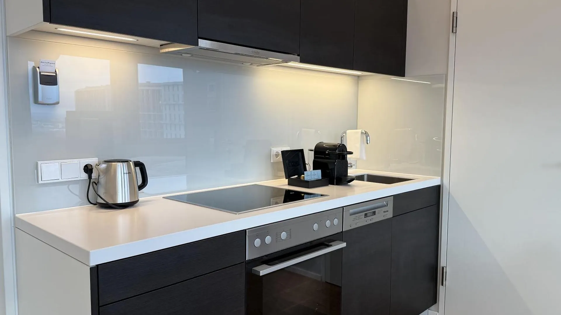 וינה Skyline City Loft דירה