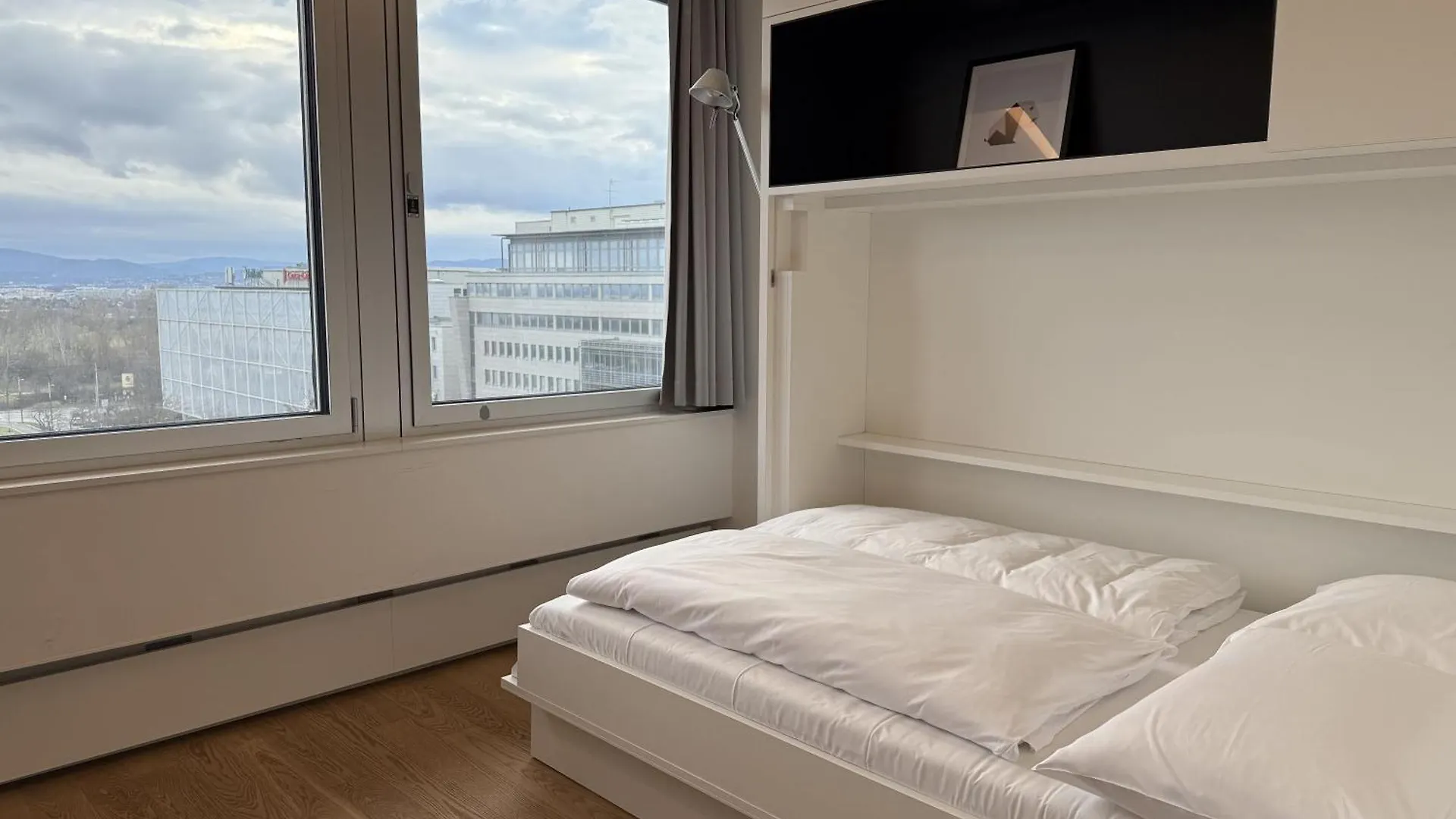 וינה Skyline City Loft 0*,  אוסטריה