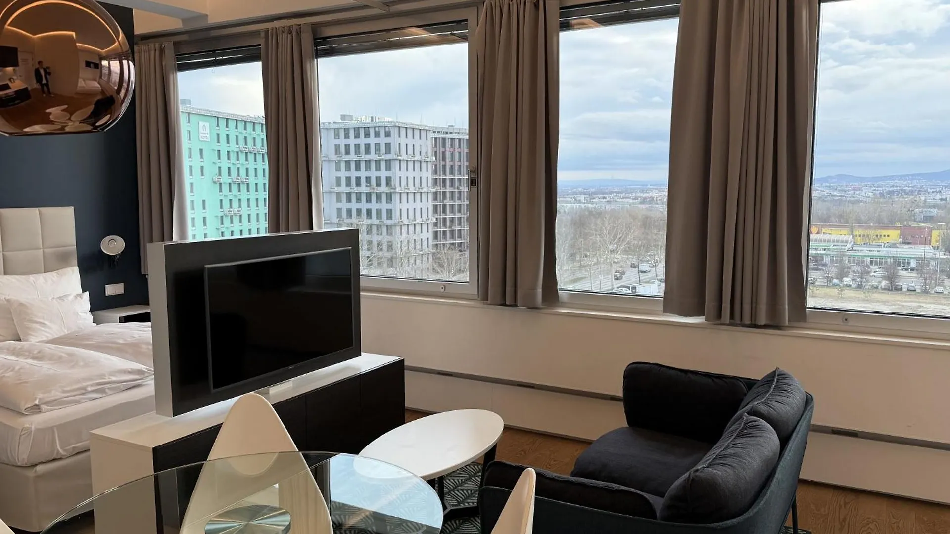 דירה וינה Skyline City Loft אוסטריה